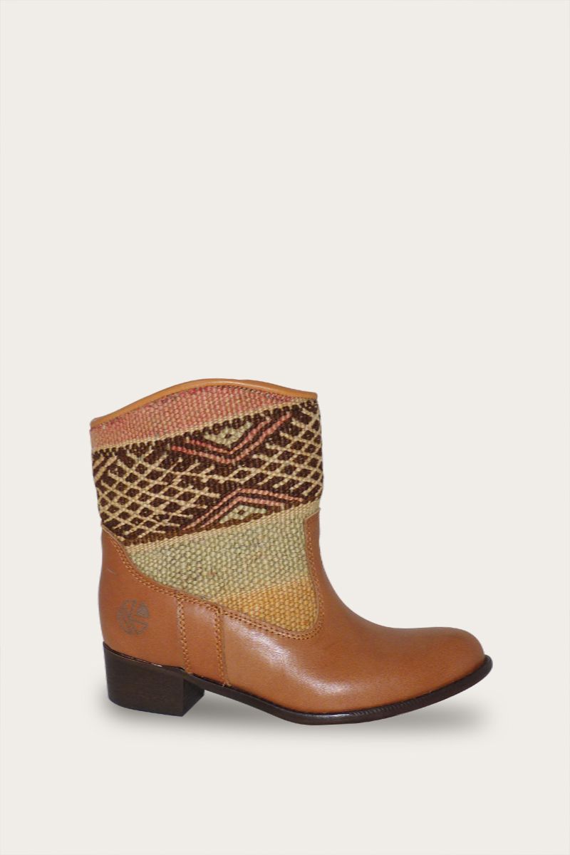 Inez Boots