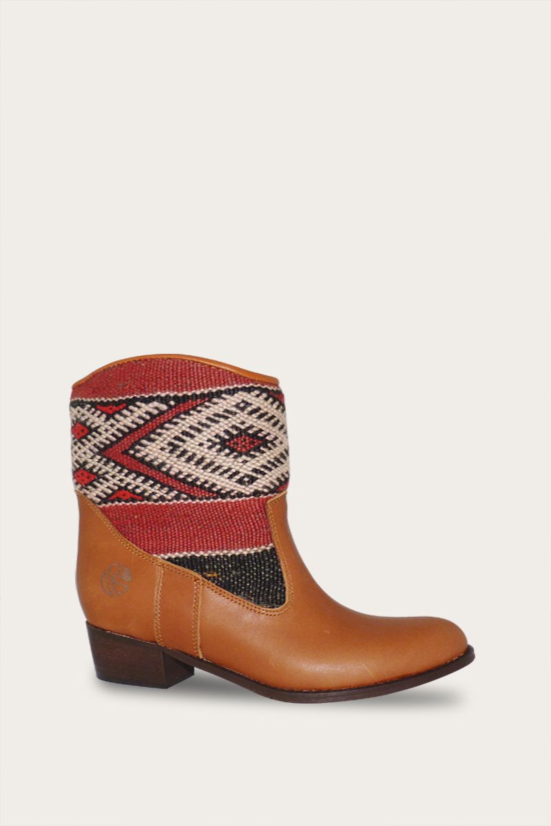 Inez Boots