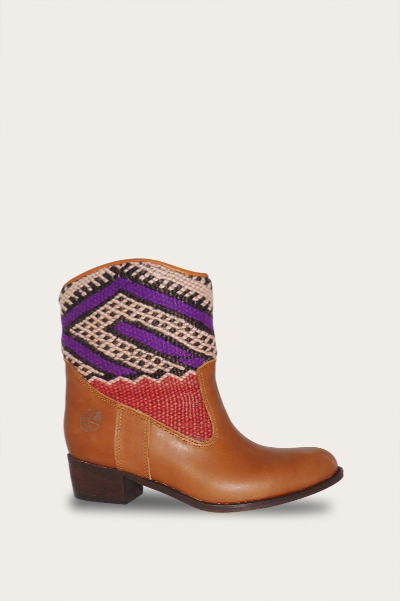 Inez Boots