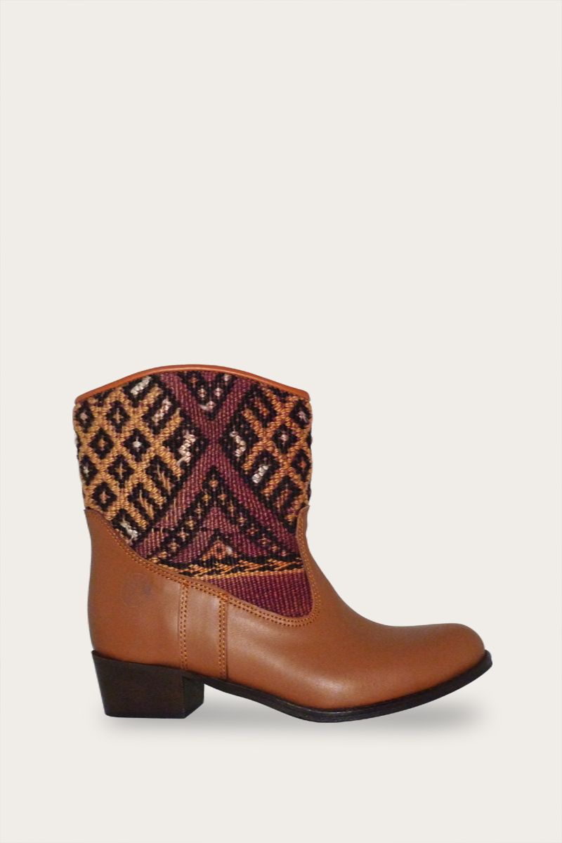 Inez Boots