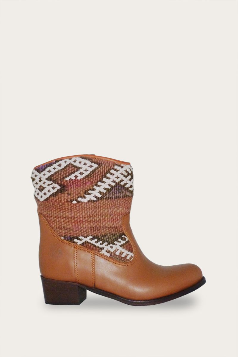 Inez Boots