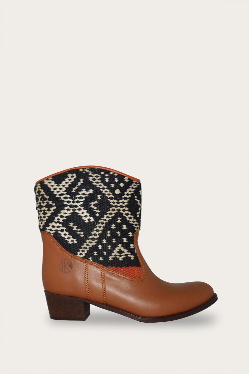 Inez Boots