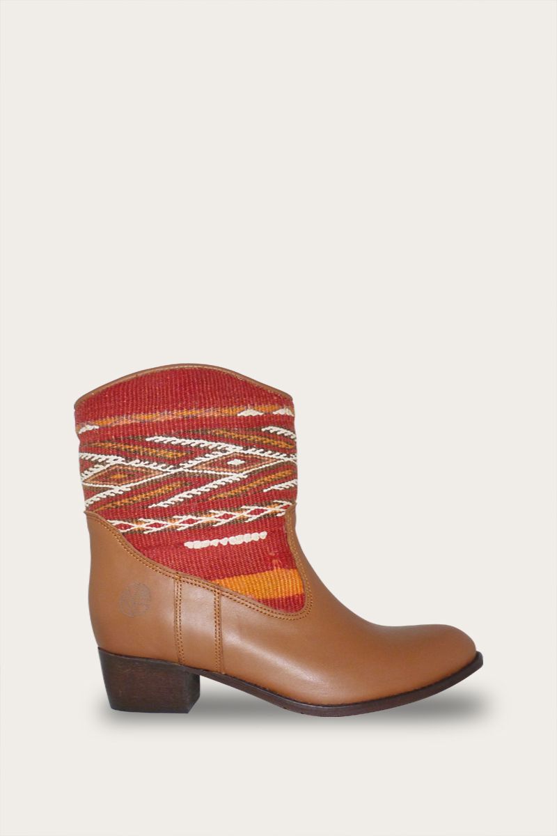 Inez Boots