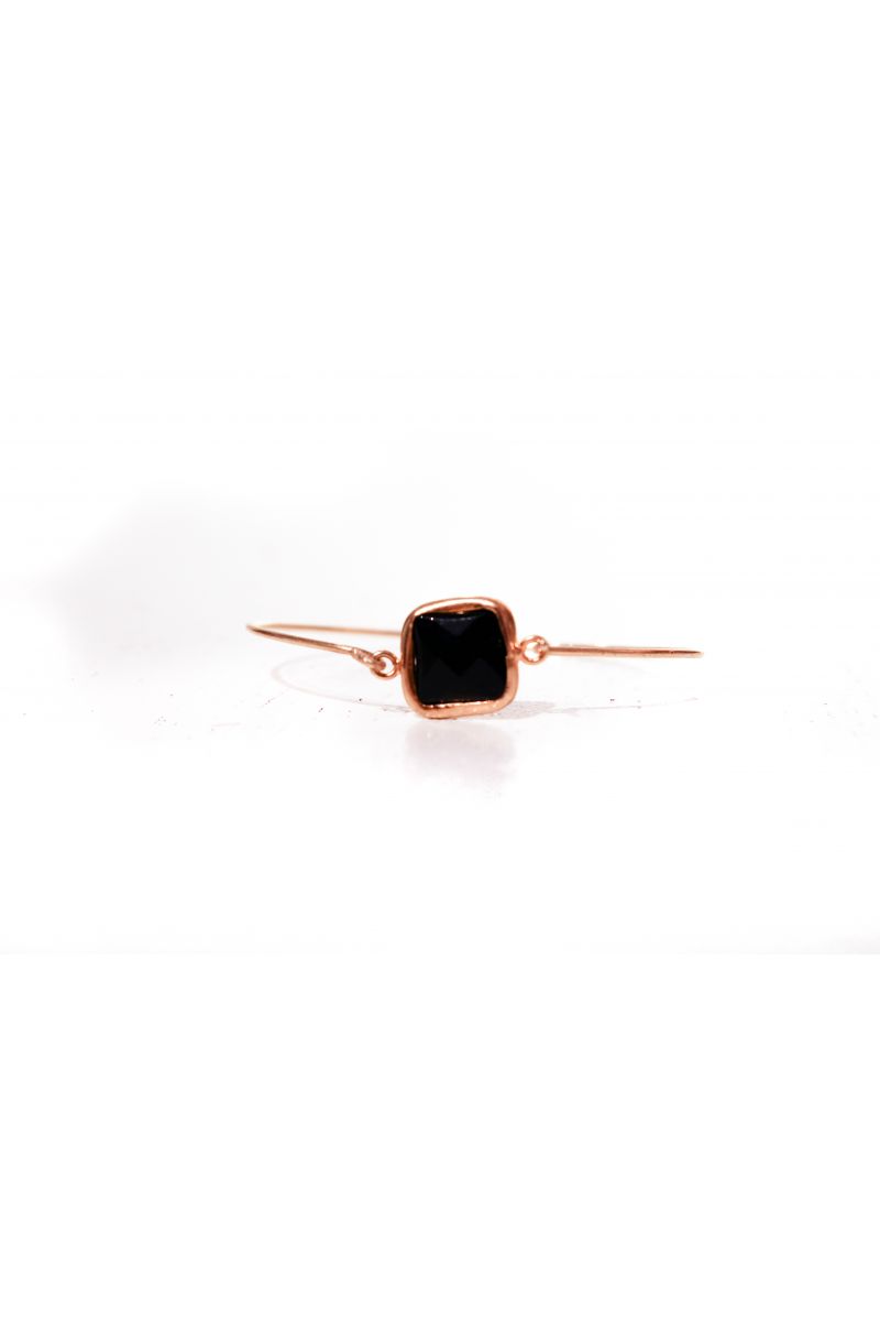 bracelet with stone