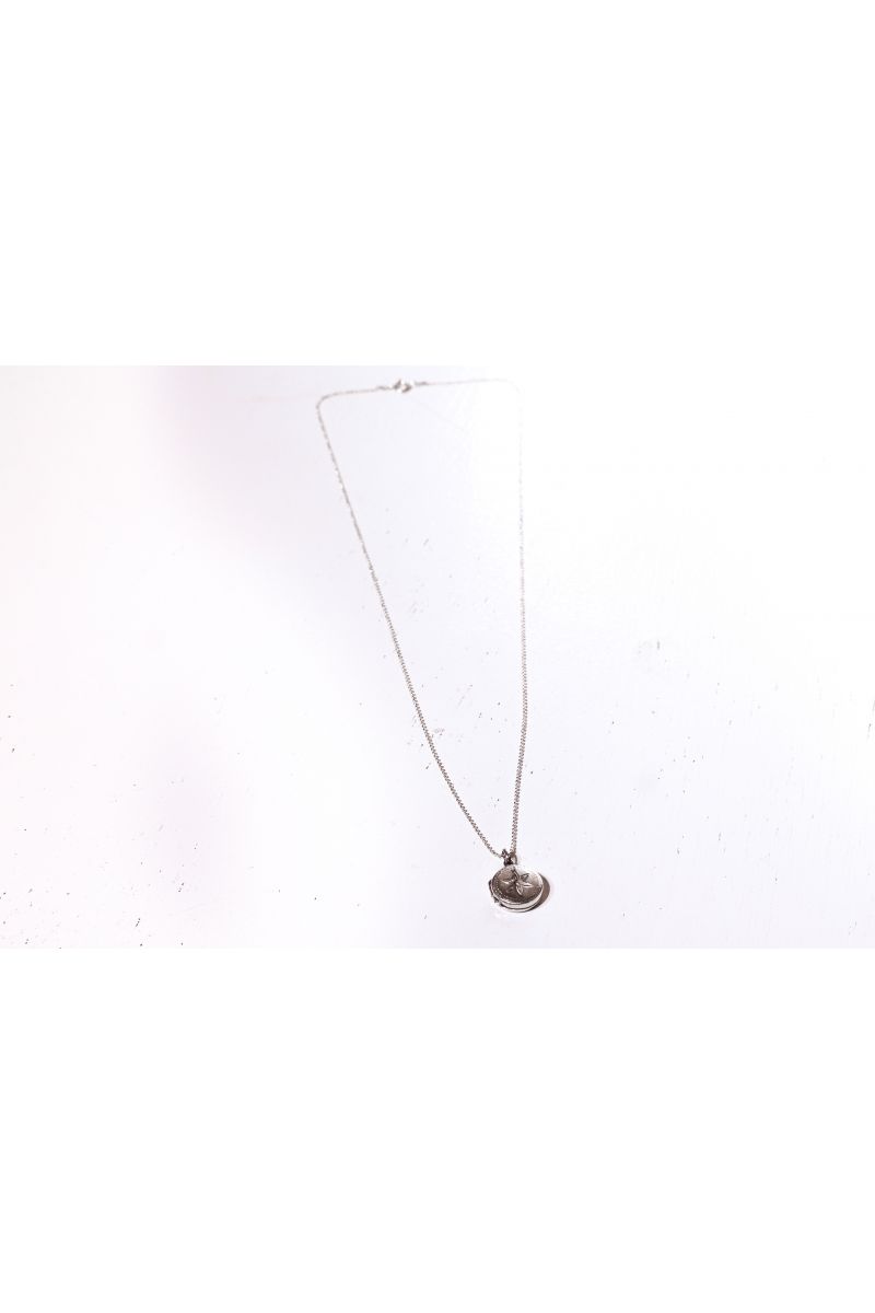 Medaillon necklace