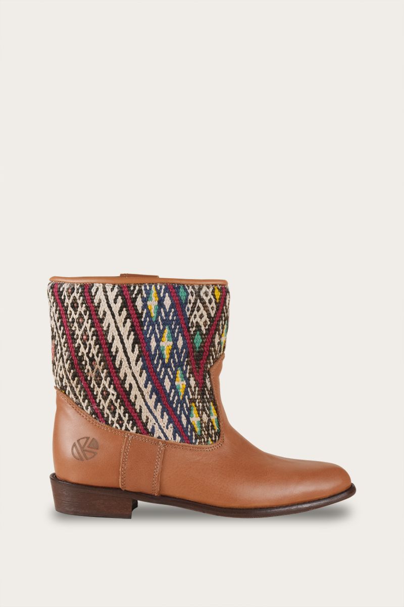 Lammy Boots