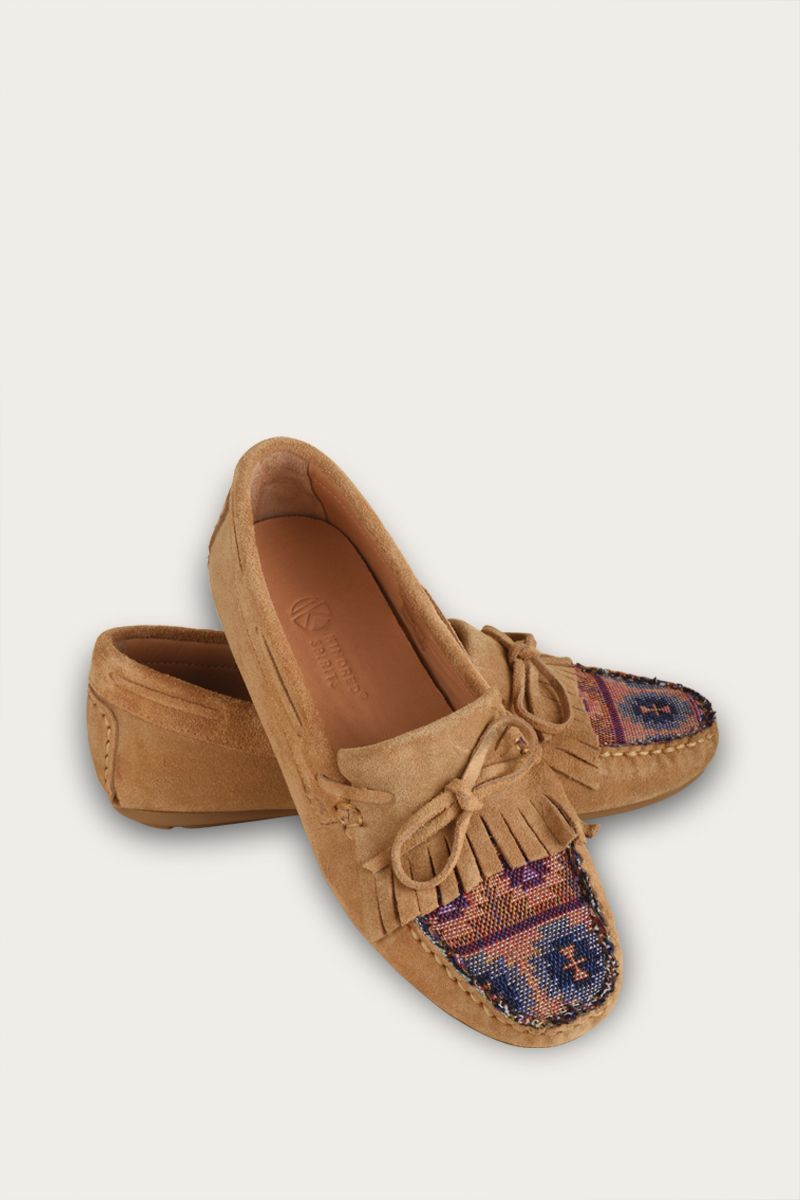 EMBROIDERED MOCCASIN AZTEC