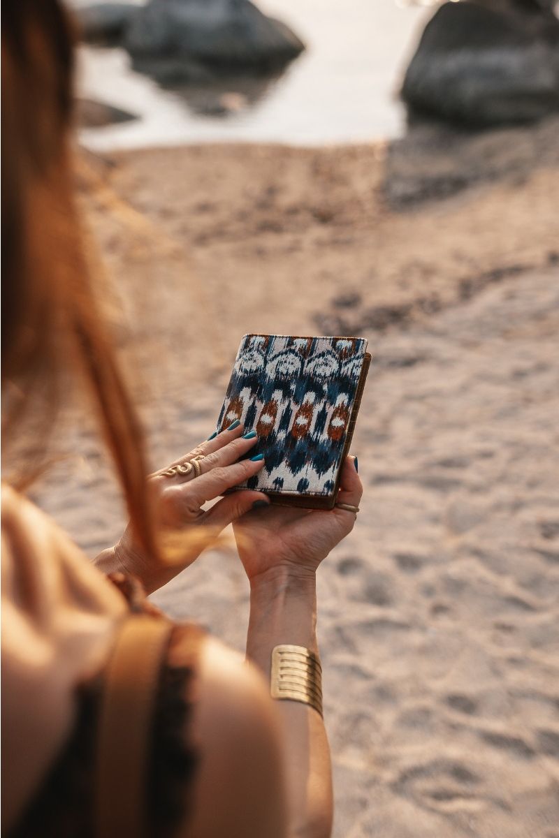 Passport cover Bali Ikat