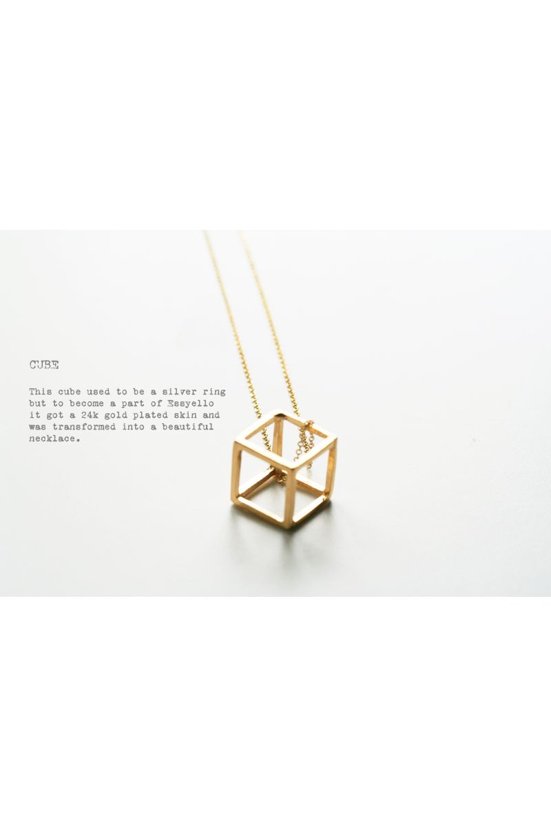 Cube necklace