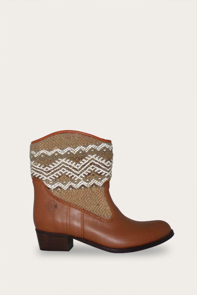 Inez Boots