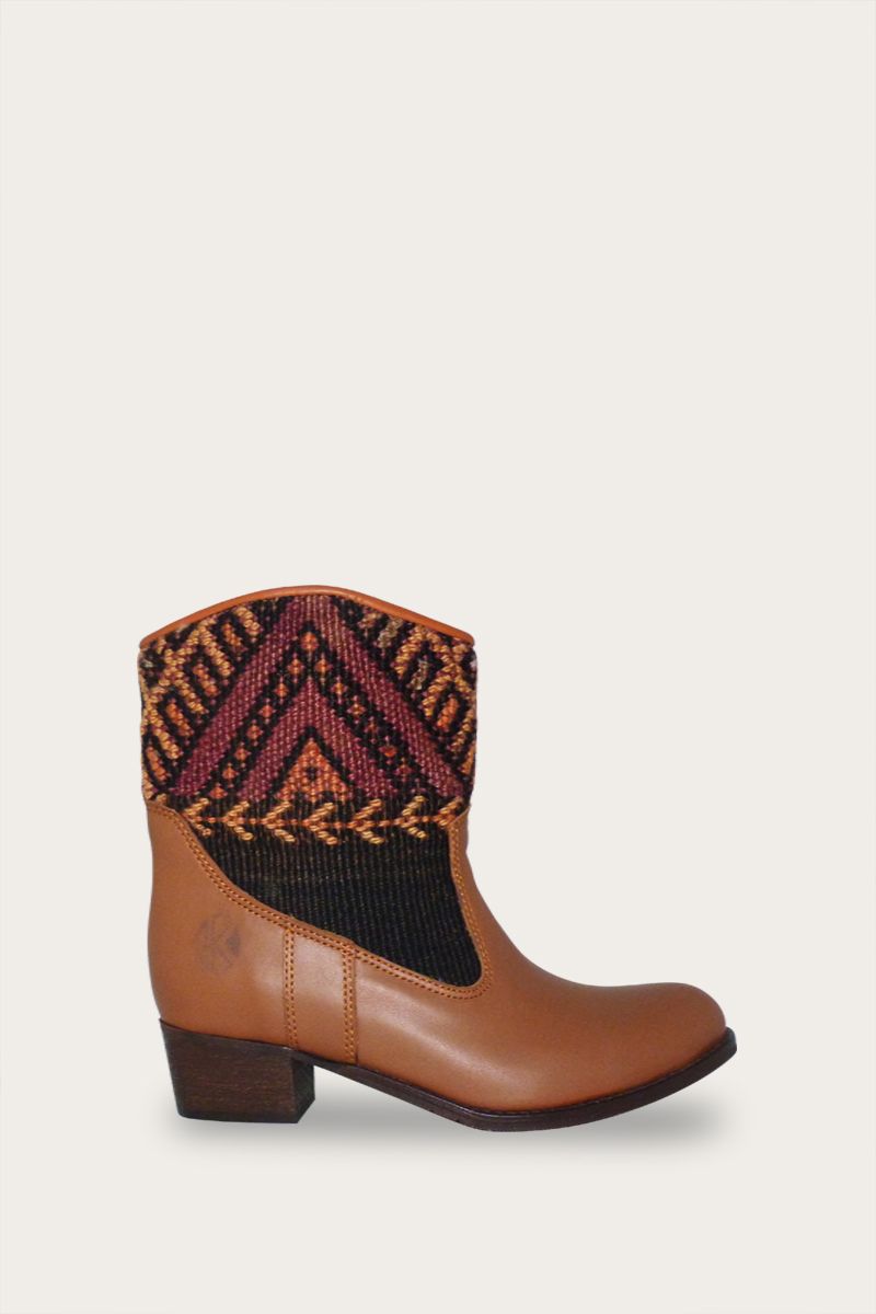 Inez Boots