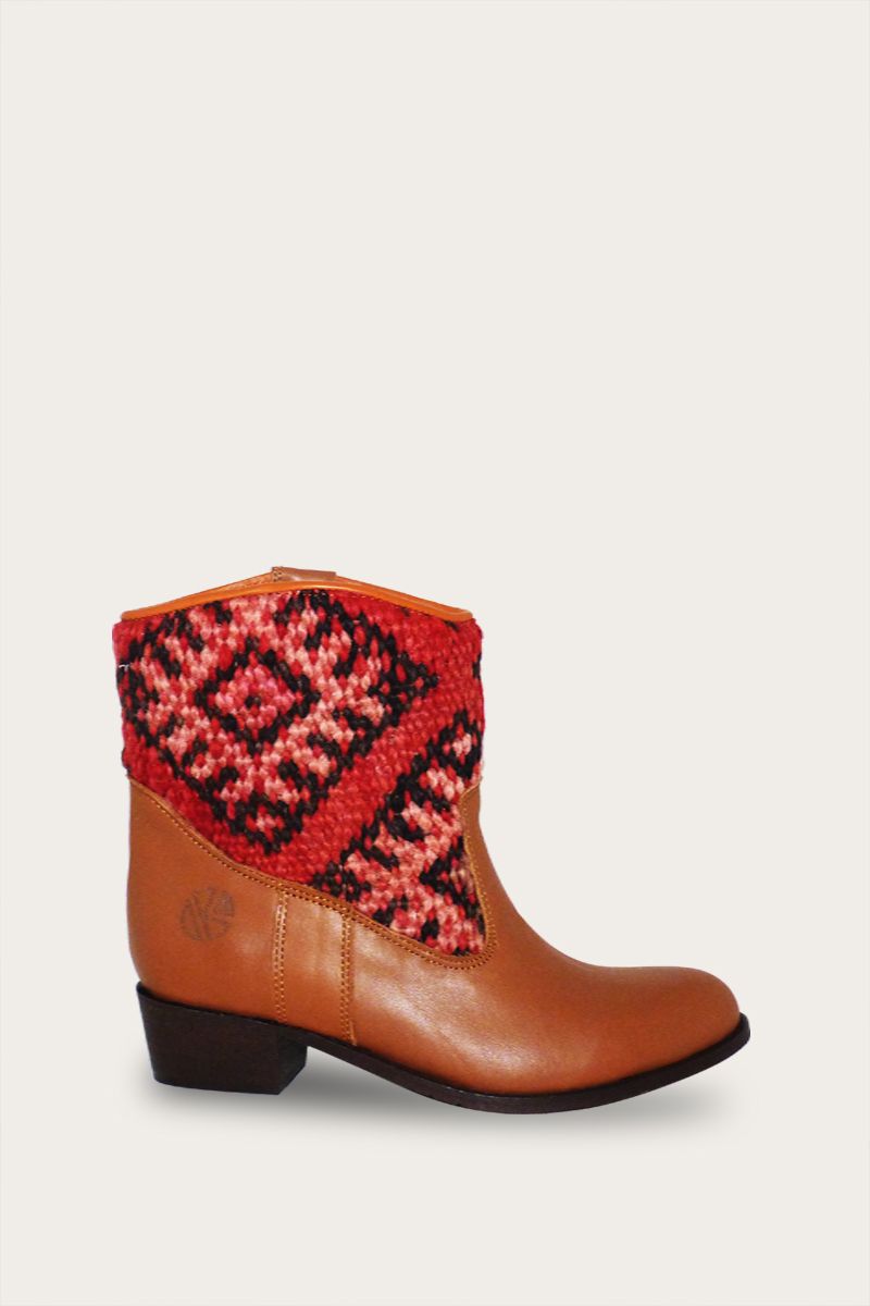 Inez Boots