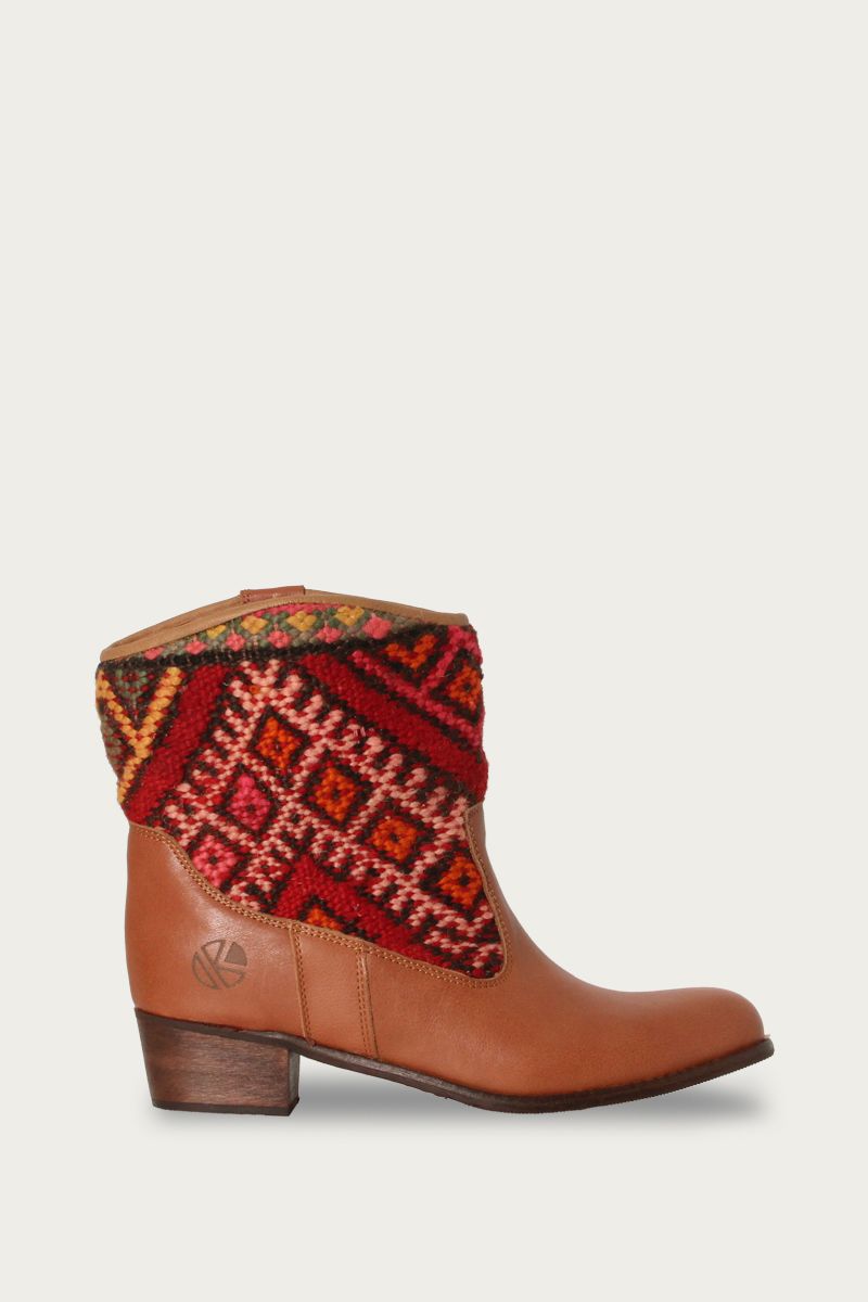 Inez Boots