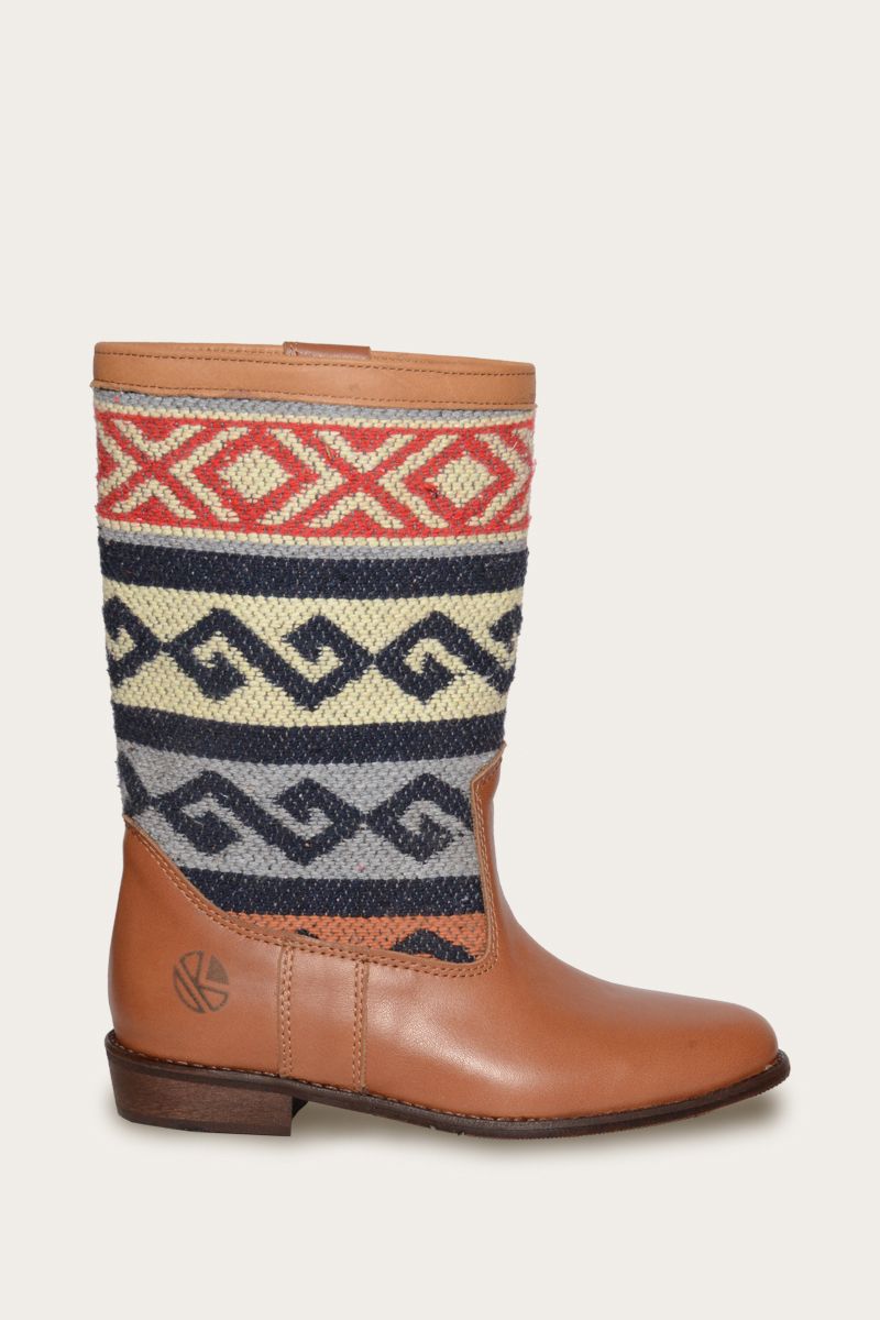 Lee ann boots