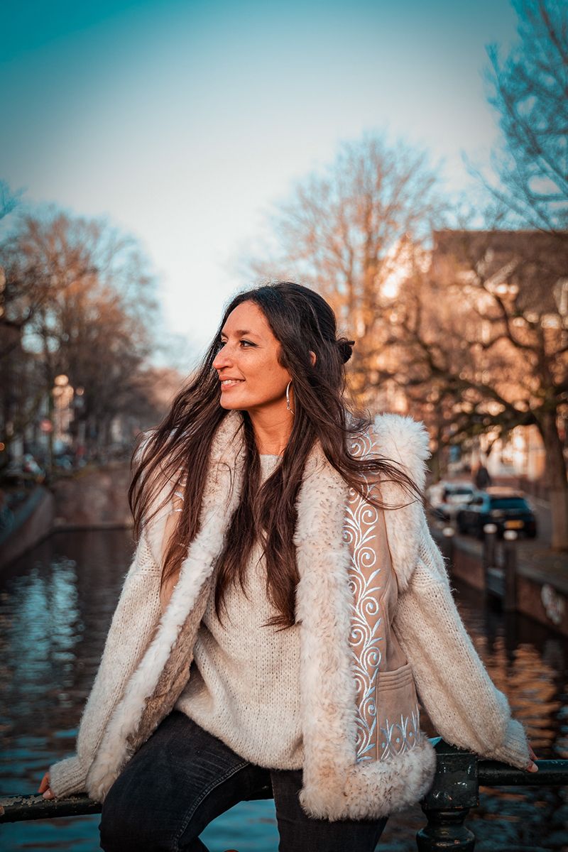 Afghaans handgeborduurd lammy bodywarmer