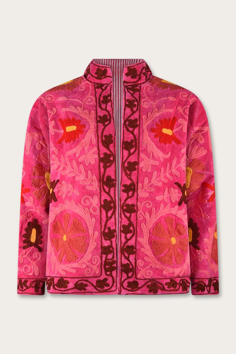 Geborduurde jas – Fuchsia met bloemenborduursel
