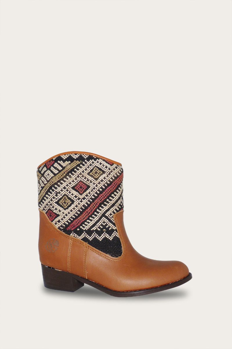 Inez Boots