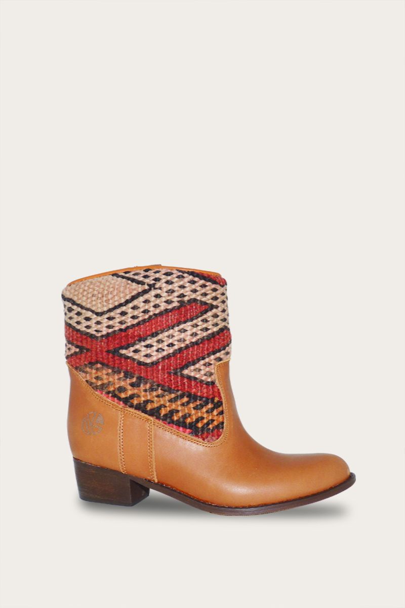 Inez Boots