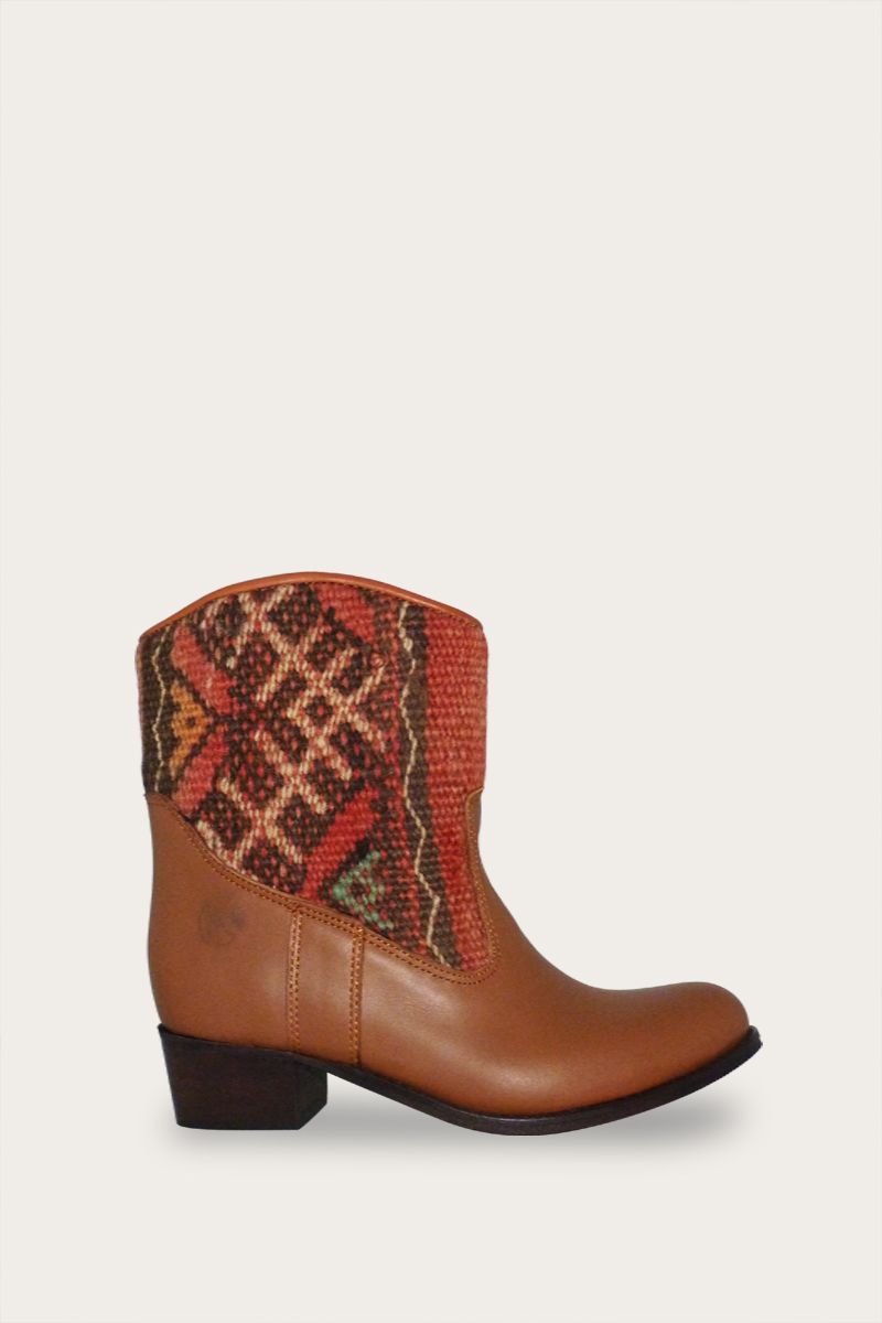 Inez Boots