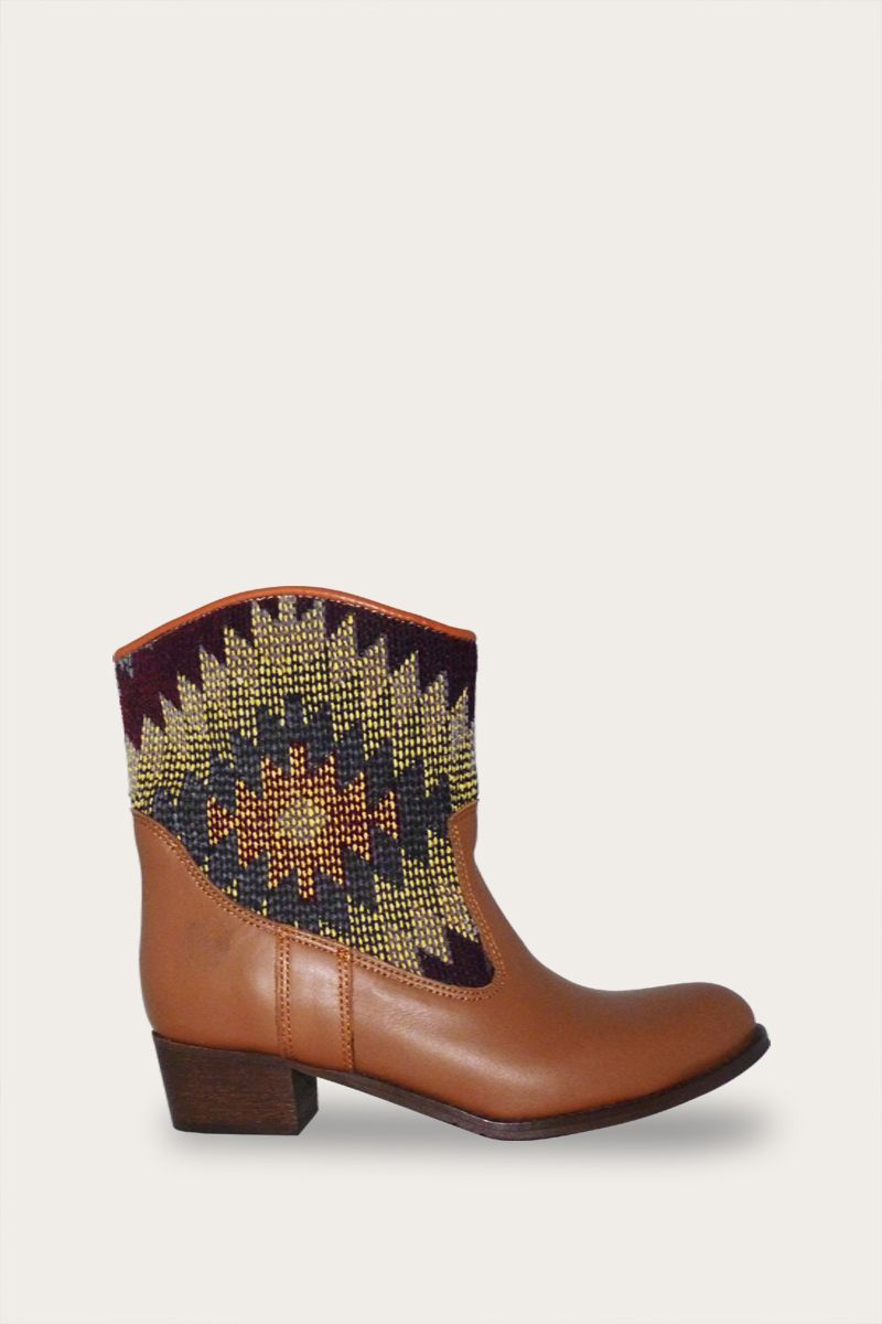 Inez Boots