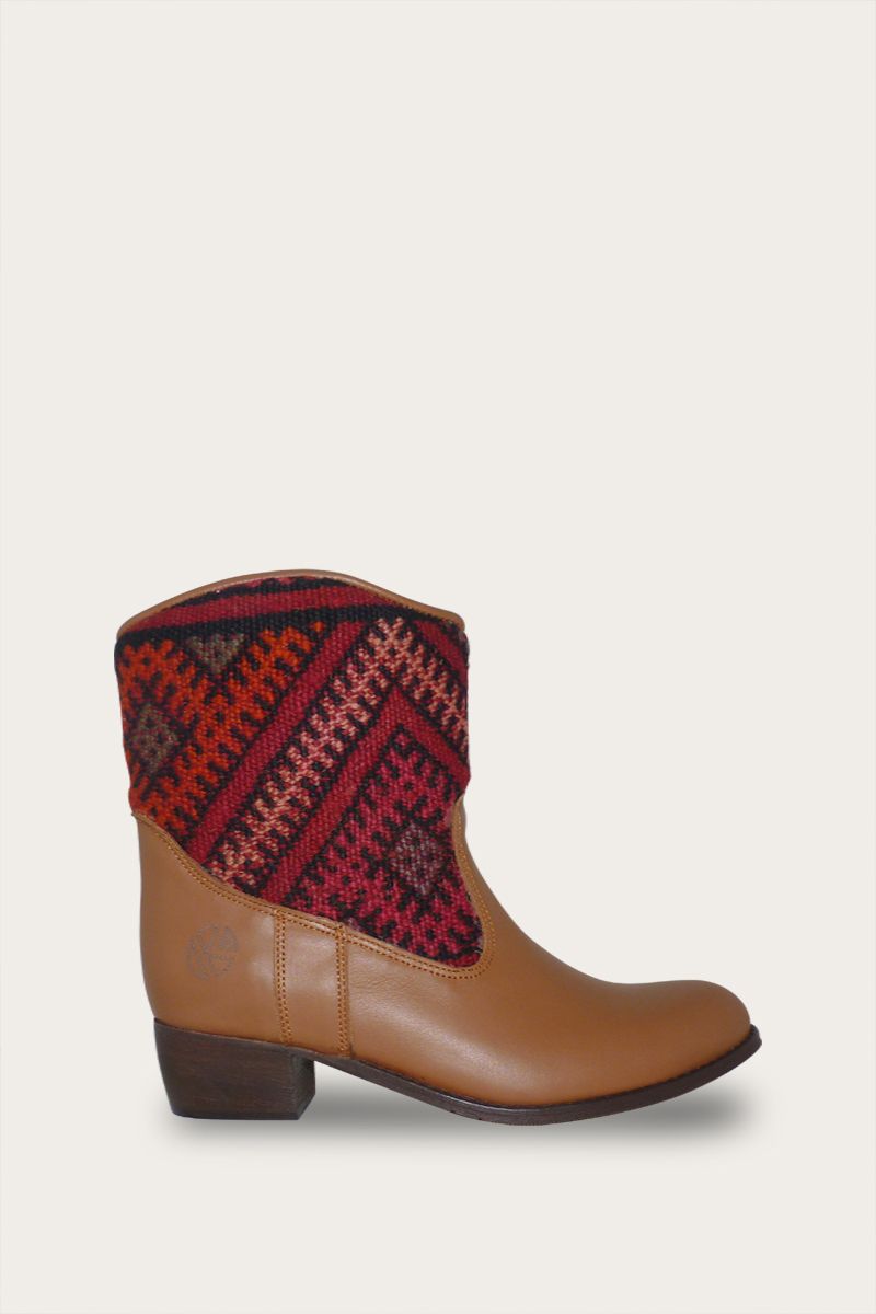 Inez Boots