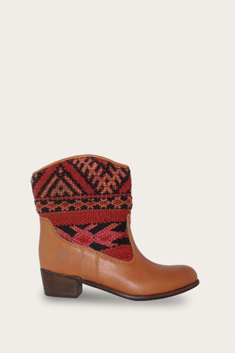Inez Boots