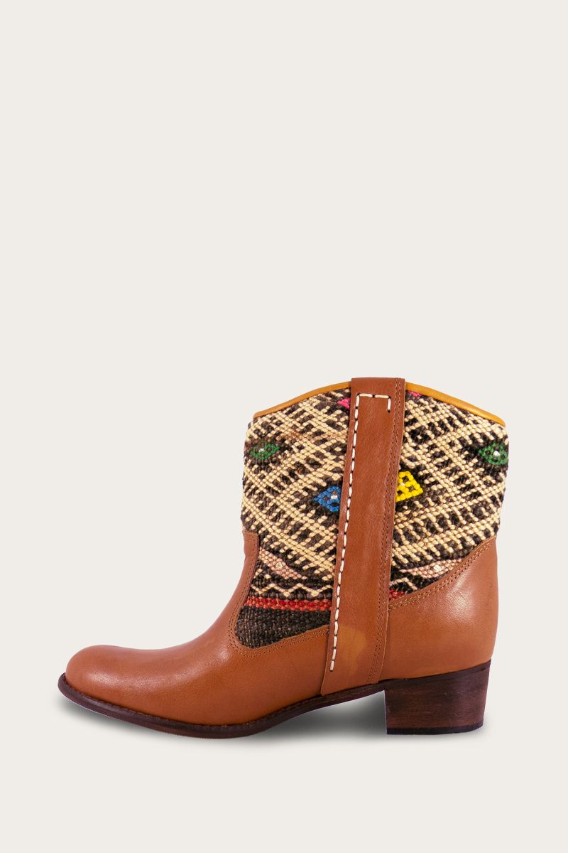 Inez Boots
