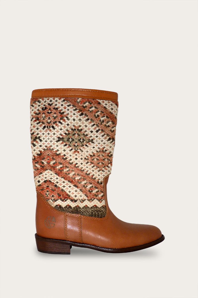 Lee Ann Boots