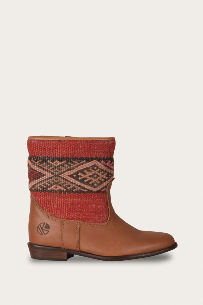 Lammy Boots