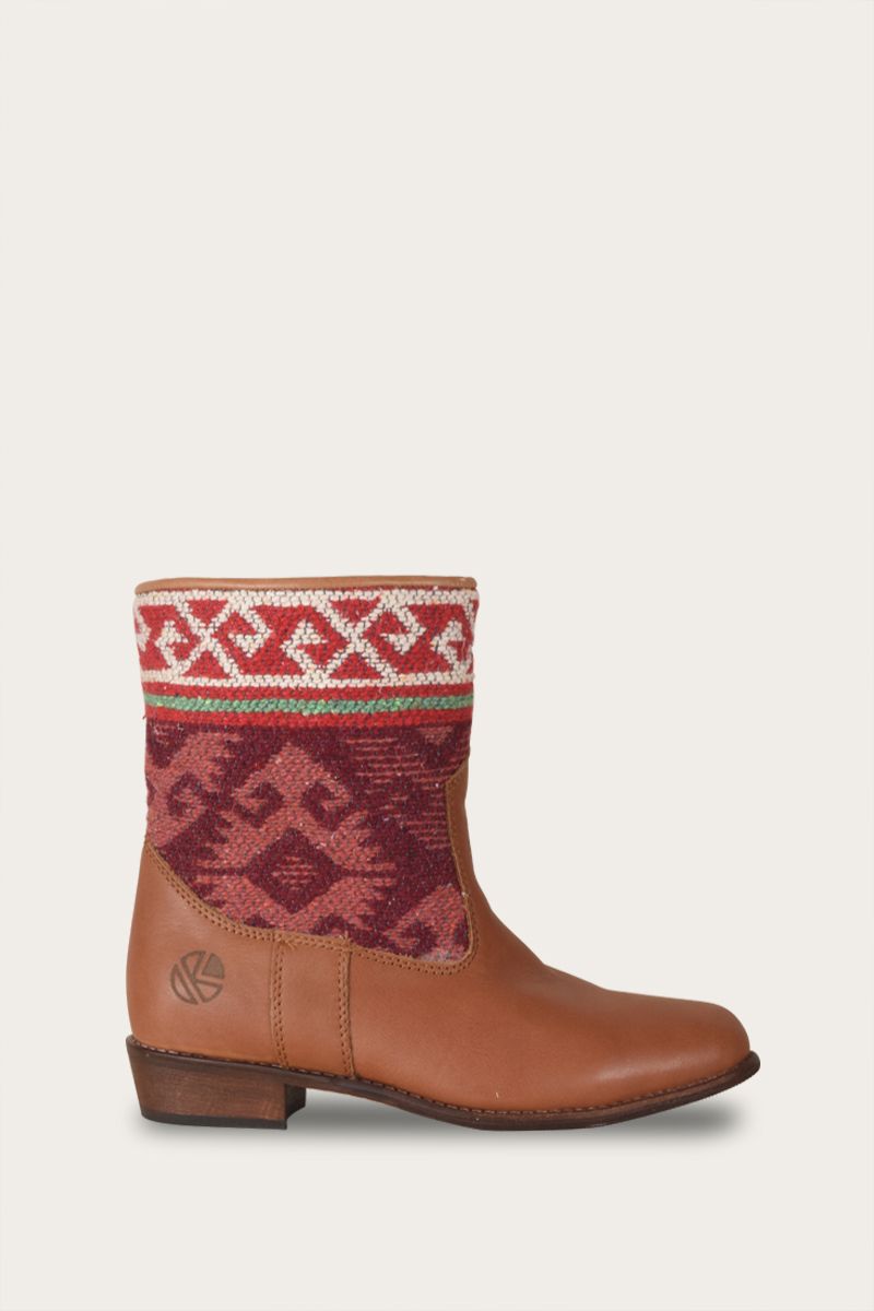 Lammy Boots