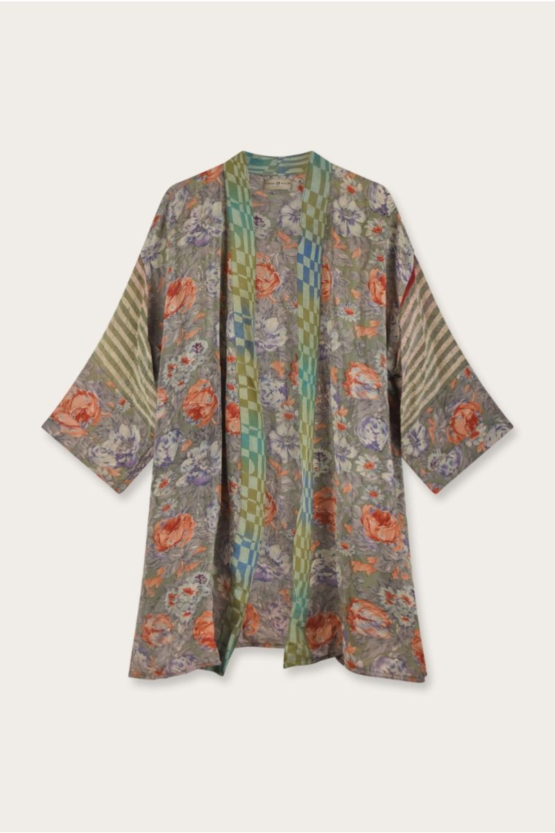 Korte Zijden Sari Kimono – Meer­kleurige Bloemenprint