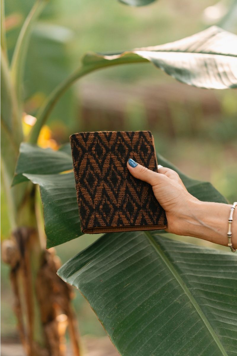 Passport cover Brown Kilim