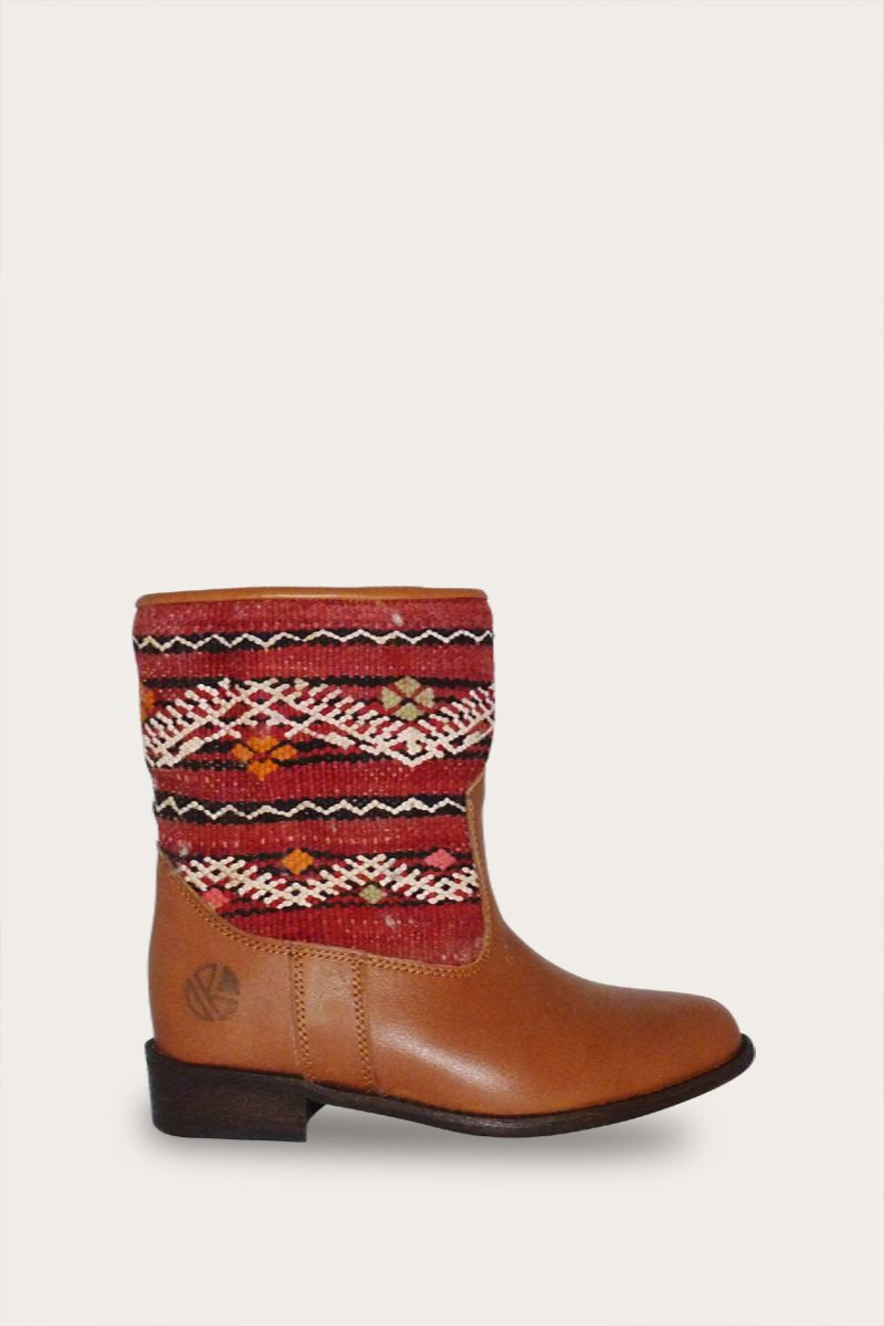 Lam boots outlet