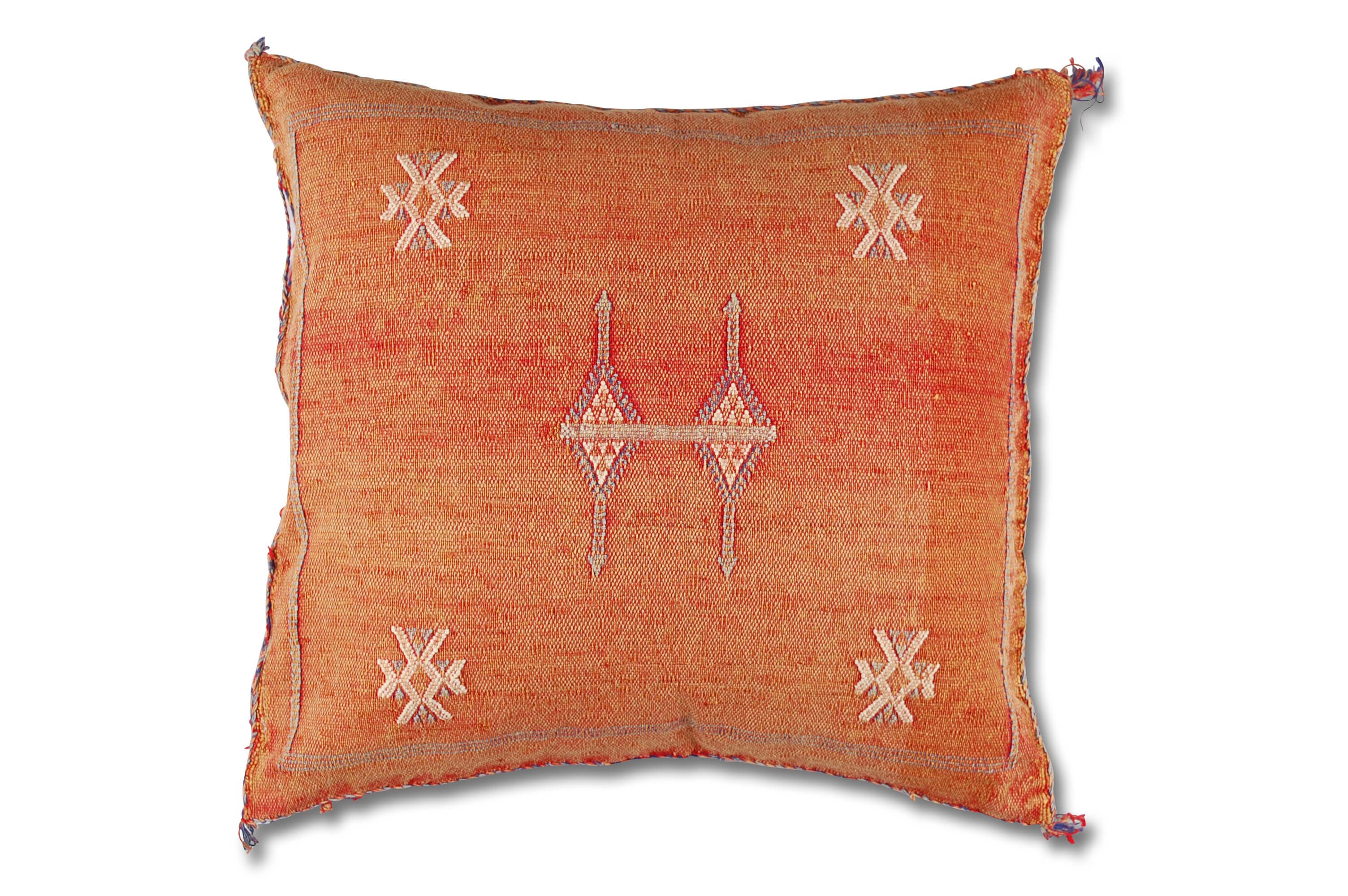 Cactus top silk cushion