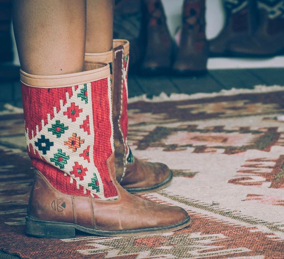 kilim boots