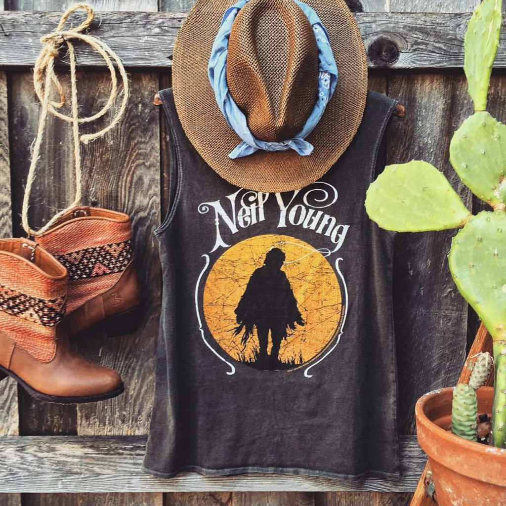 sun-Neil-Youg-outfit-festival-kilim-boots. We've put together 10 perfect looks for the festival season. 