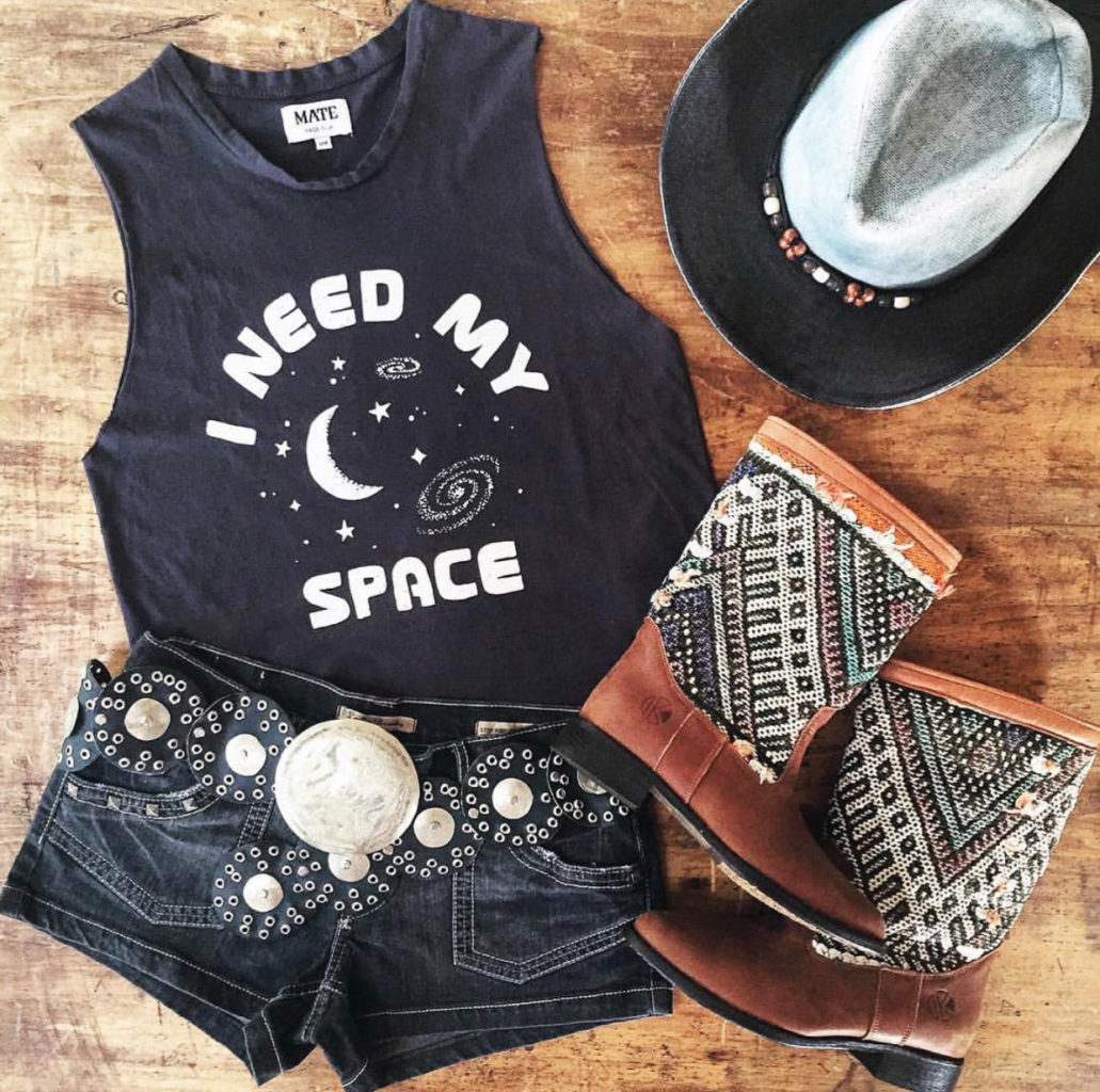 Festival season is upon us! We've put together 10 perfect looks for the festival season. Our boho, vintage kilim boots are the perfect accessory to rock out with your favorite bands and dance the night away...